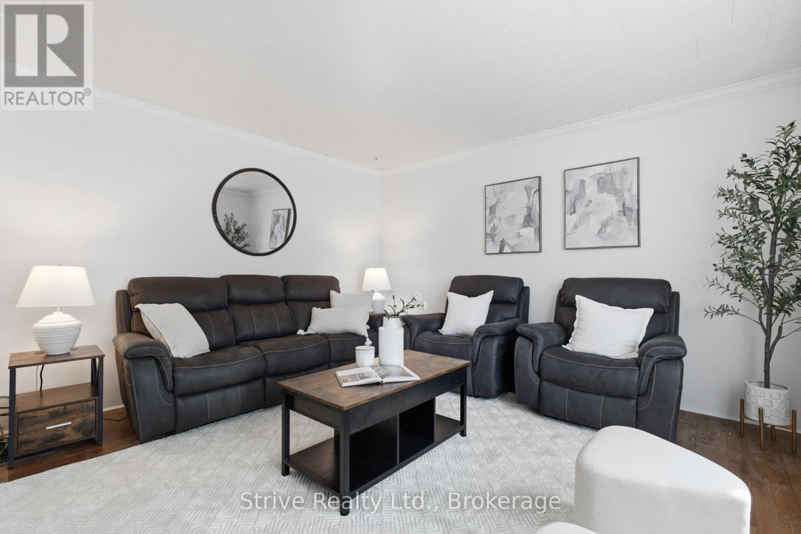 7 ADMIRAL ROAD - Image 8
