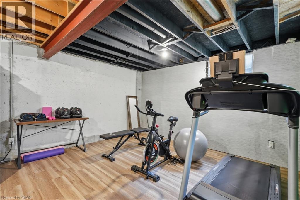 #27 525 BEECHWOOD Drive - 34