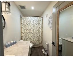 519 Diamond Willow Drive, Lac Des Iles, SK S0M1A0 Photo 13