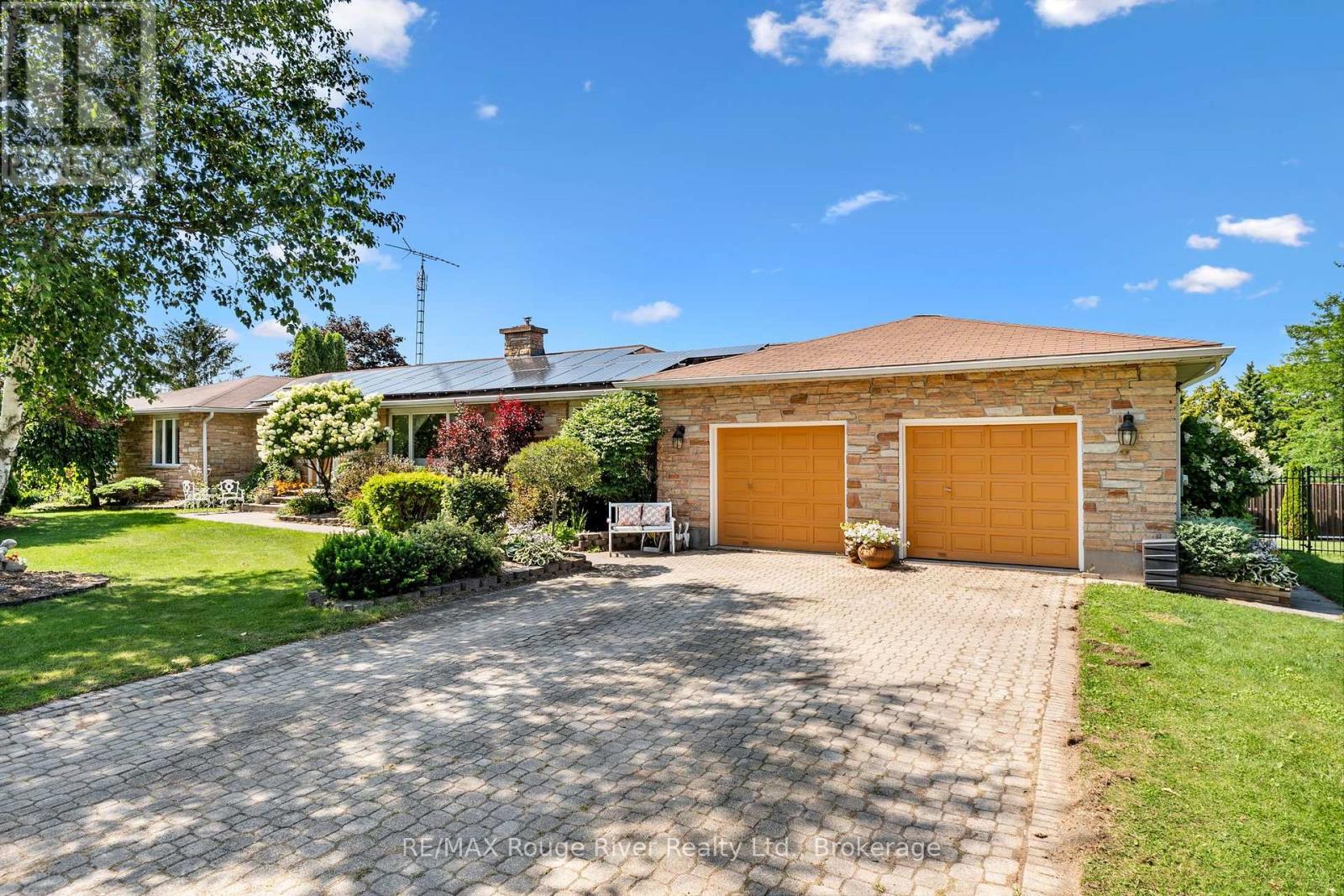 41 STONERIDGE ROAD - 1