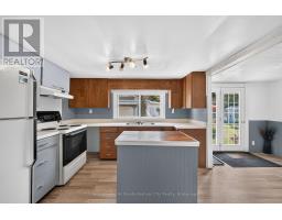 31 Salkeld Street, Central Huron, ON N7A3X8 Photo 12