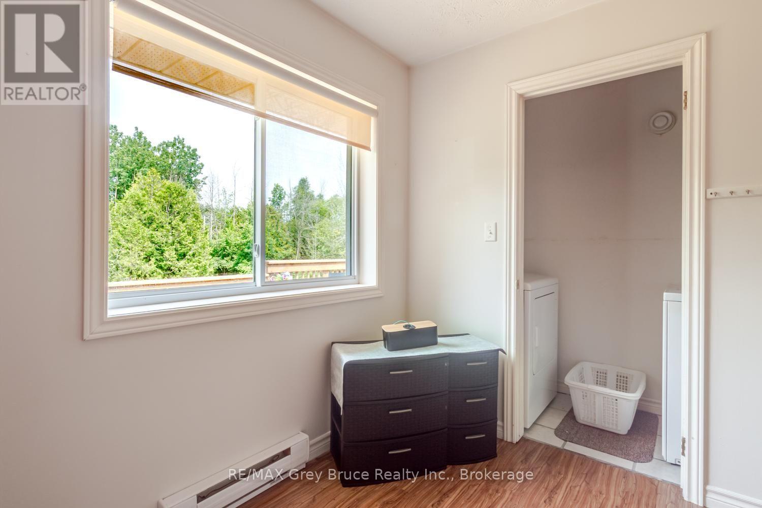 20 HECTOR STREET - Image 16