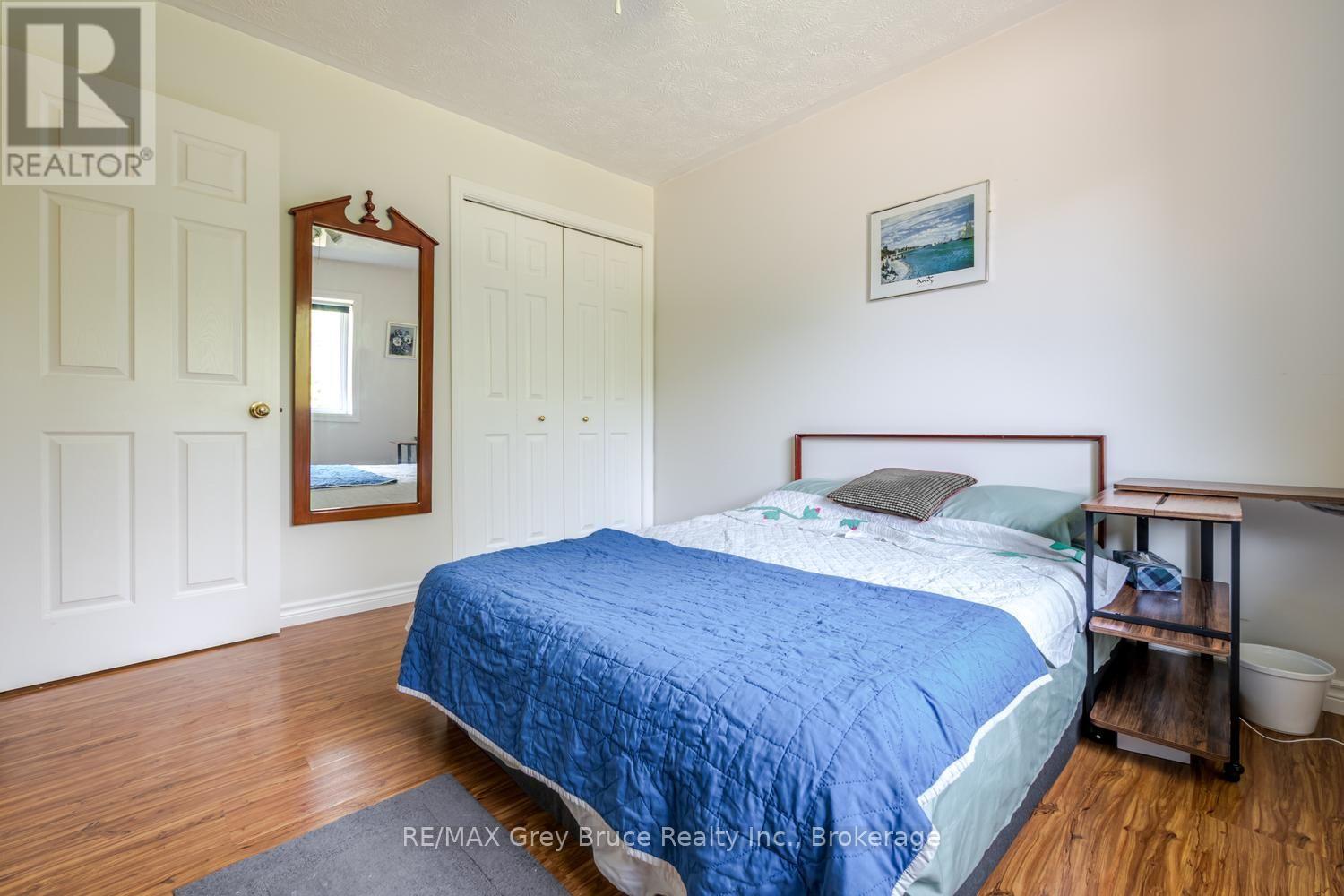 20 HECTOR STREET - 22