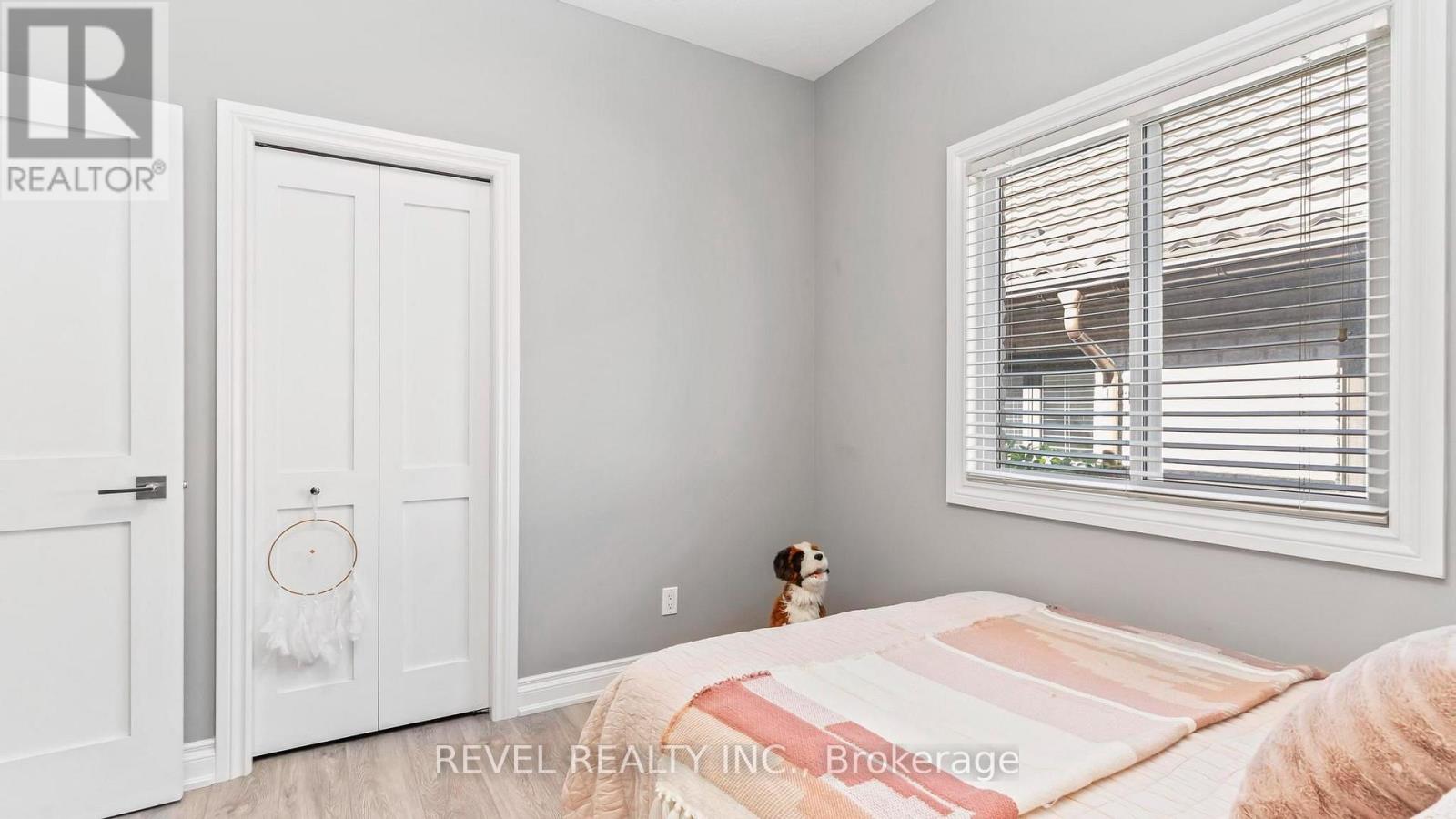 857 CRESTHAVEN CRESCENT - Image 22