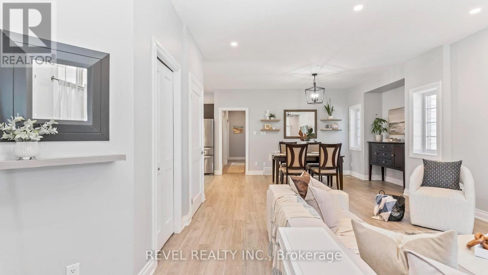 857 CRESTHAVEN CRESCENT - Image 6