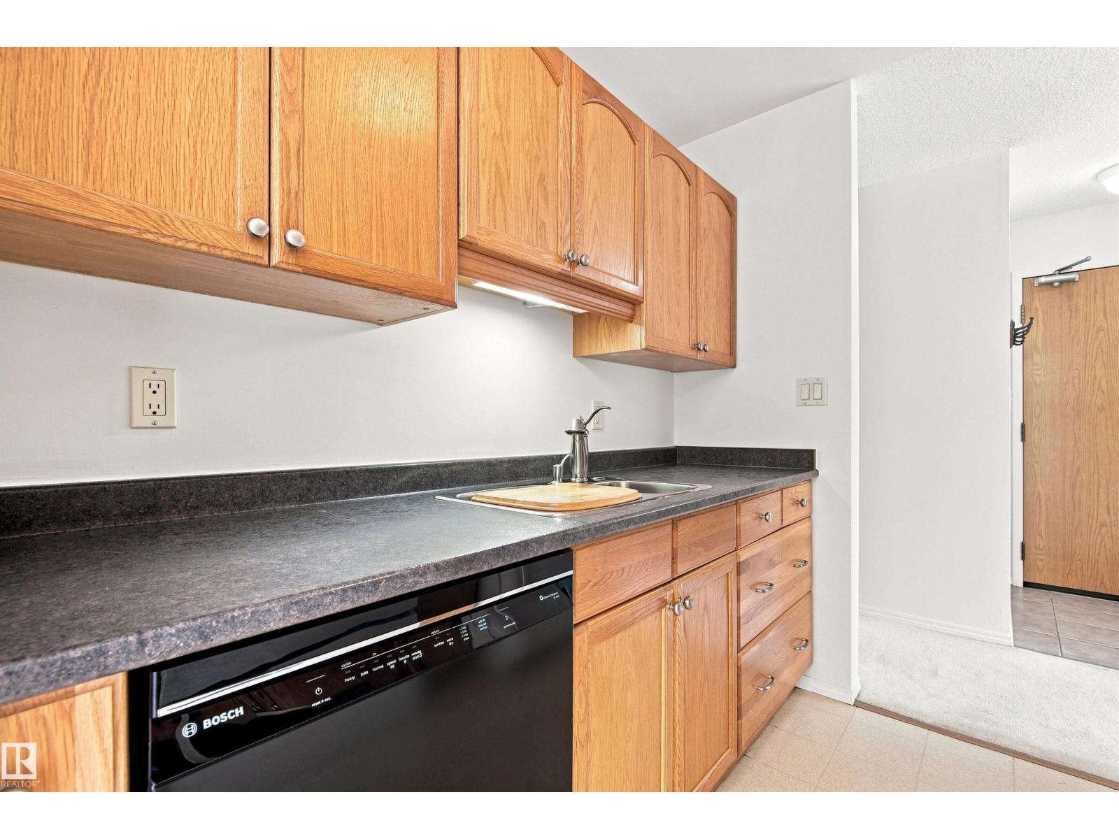 #115 10511 19 AV NW NW, Keheewin, Edmonton photo 3