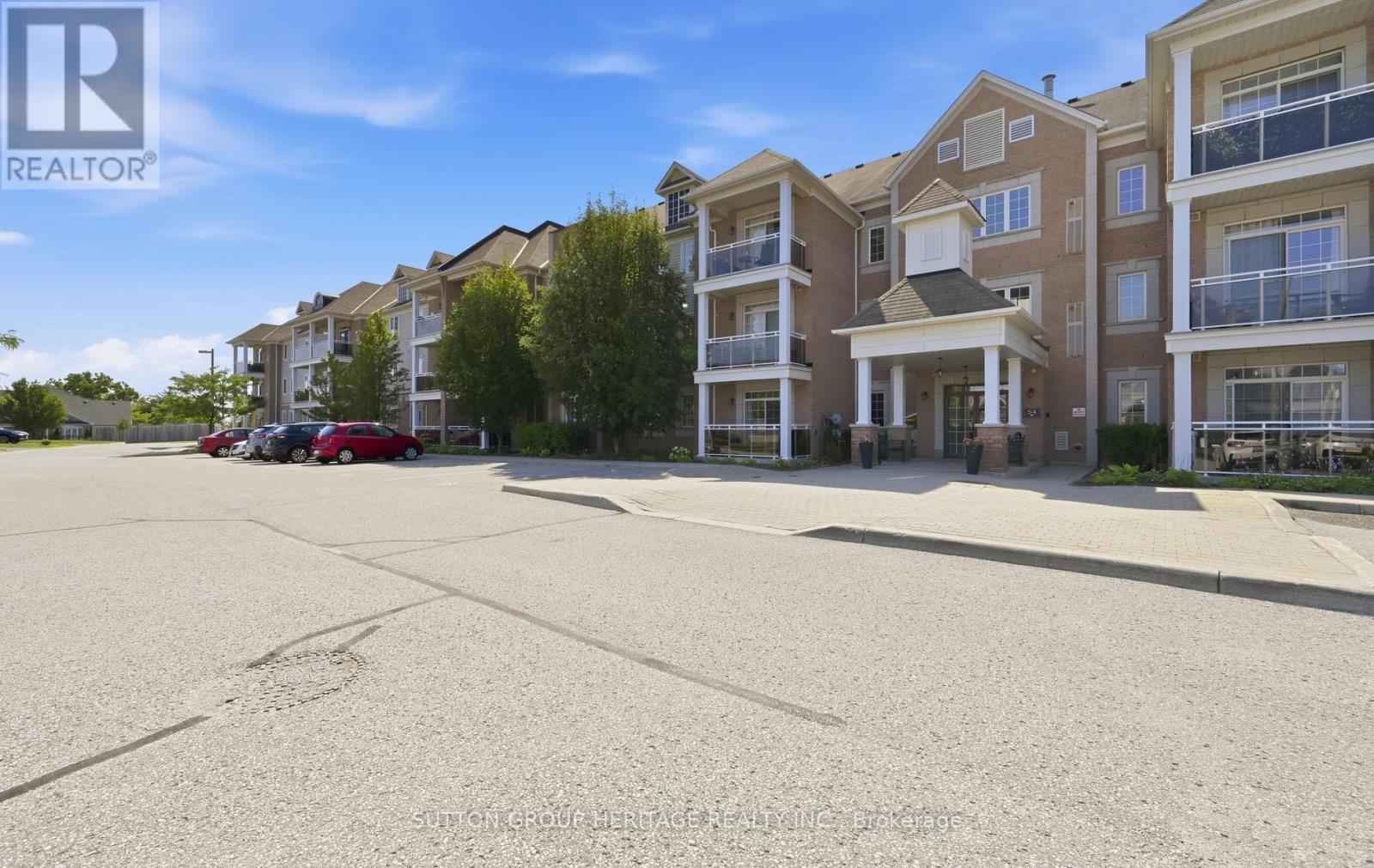 320 - 54 HARVEY JOHNSTON WAY, Whitby (Brooklin) — photo 3