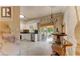 Kitchen - 74 Forest Edge Trail, Kitchener, ON N2P2L9 Photo 16