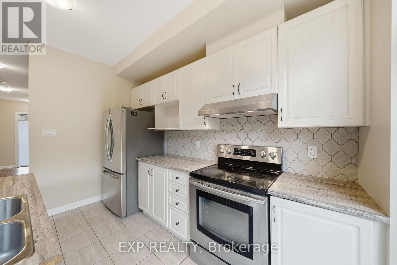 3 Bed, 3 Bath House for Sale in Ottawa – 222 GEYSER PLACE, Ottawa – MLS# X13644984 - Image 10
