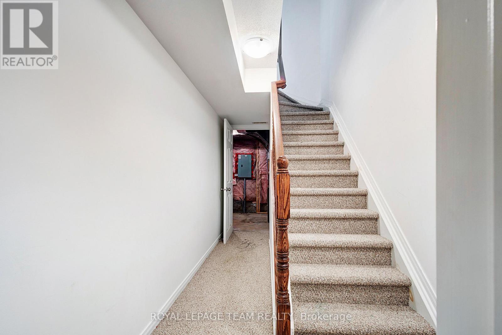 3 Bed, 3 Bath House for Rent in Ottawa – 566 SIMRAN PRIVATE, Ottawa – MLS# X13644988 - Image 30