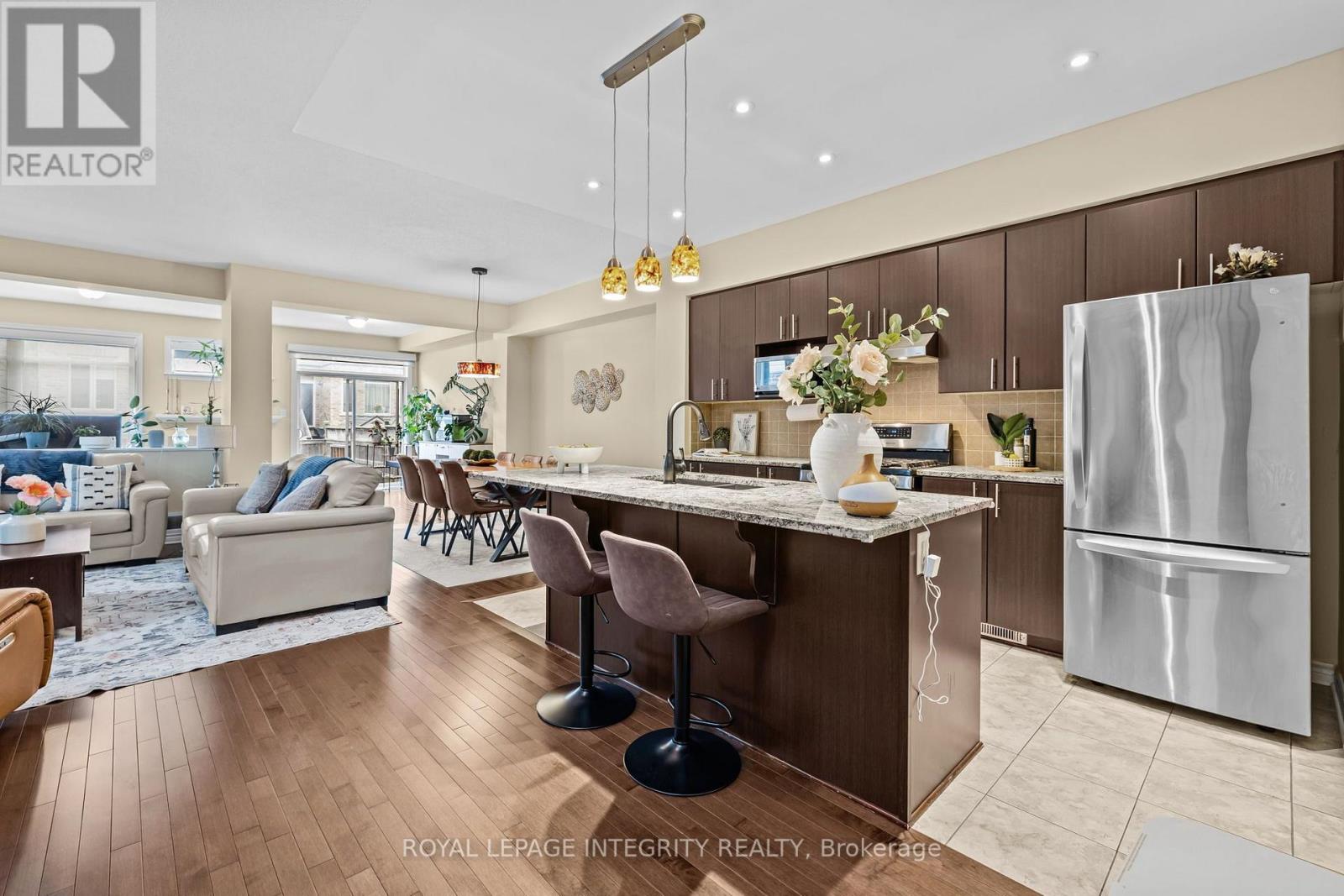 3 Bed, 4 Bath House for Sale in Ottawa – 280 KEYROCK DRIVE, Ottawa – MLS# X13645116 - Image 7