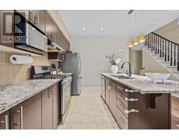 Kitchen - 280 Keyrock Drive, Ottawa, ON K2T0G1 Photo 11