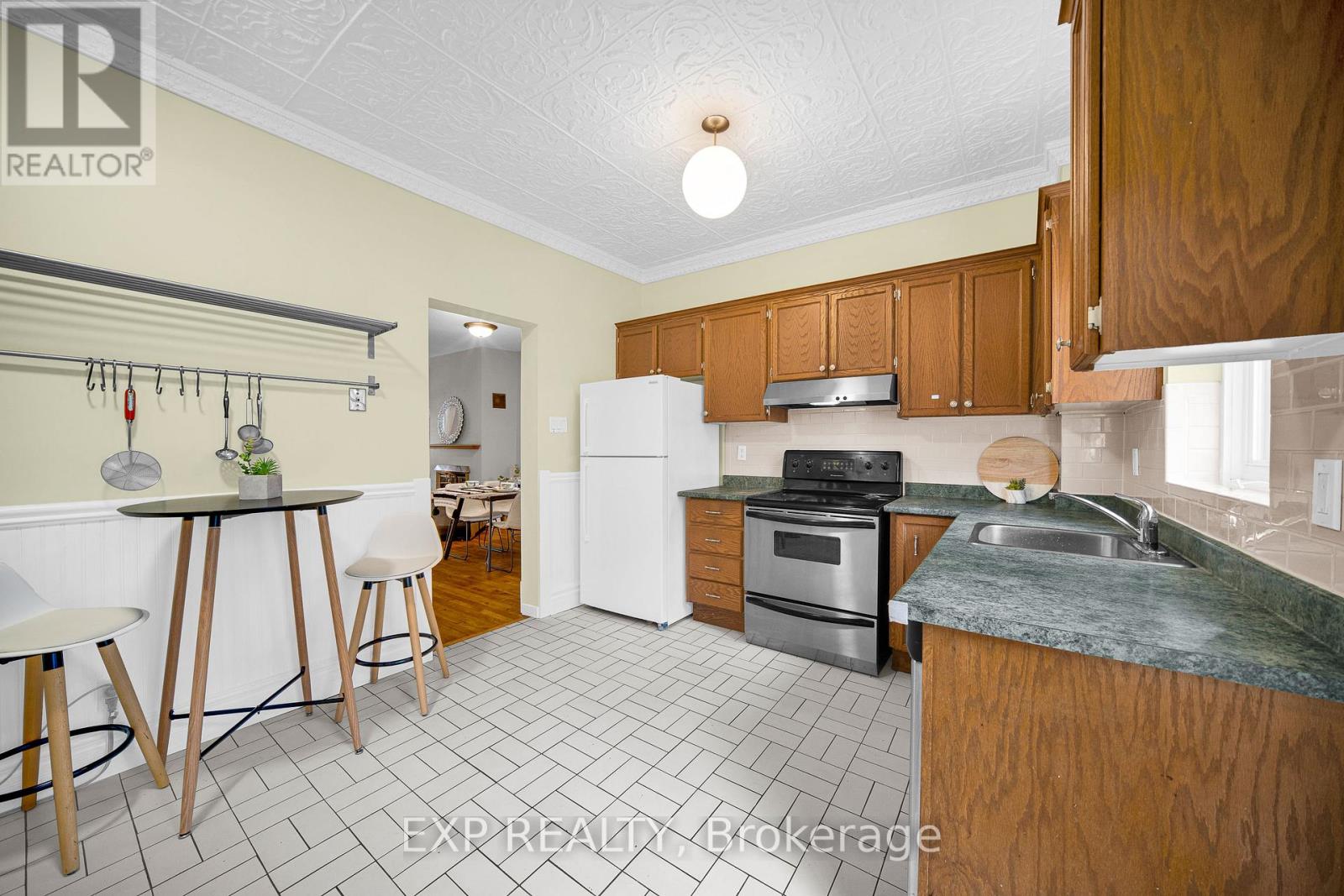 4 Bed, 3 Bath House for Sale in Ottawa – 463 SLATER STREET, Ottawa – MLS# X13645152 - Image 11