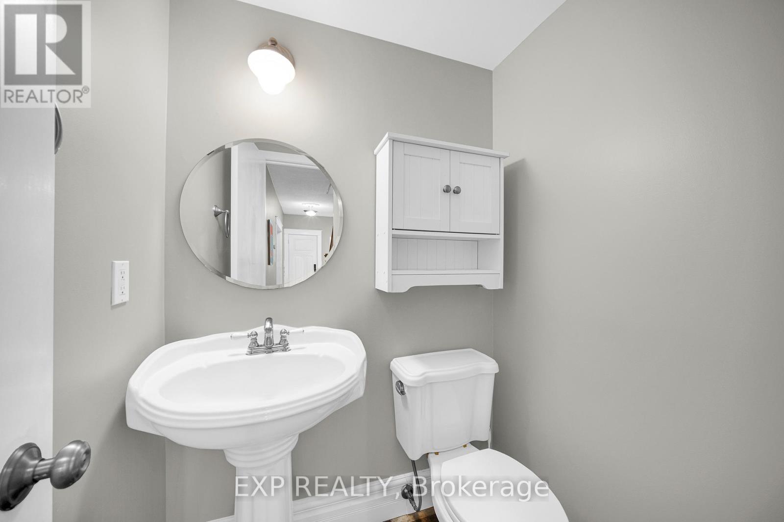 463 SLATER STREET - 17