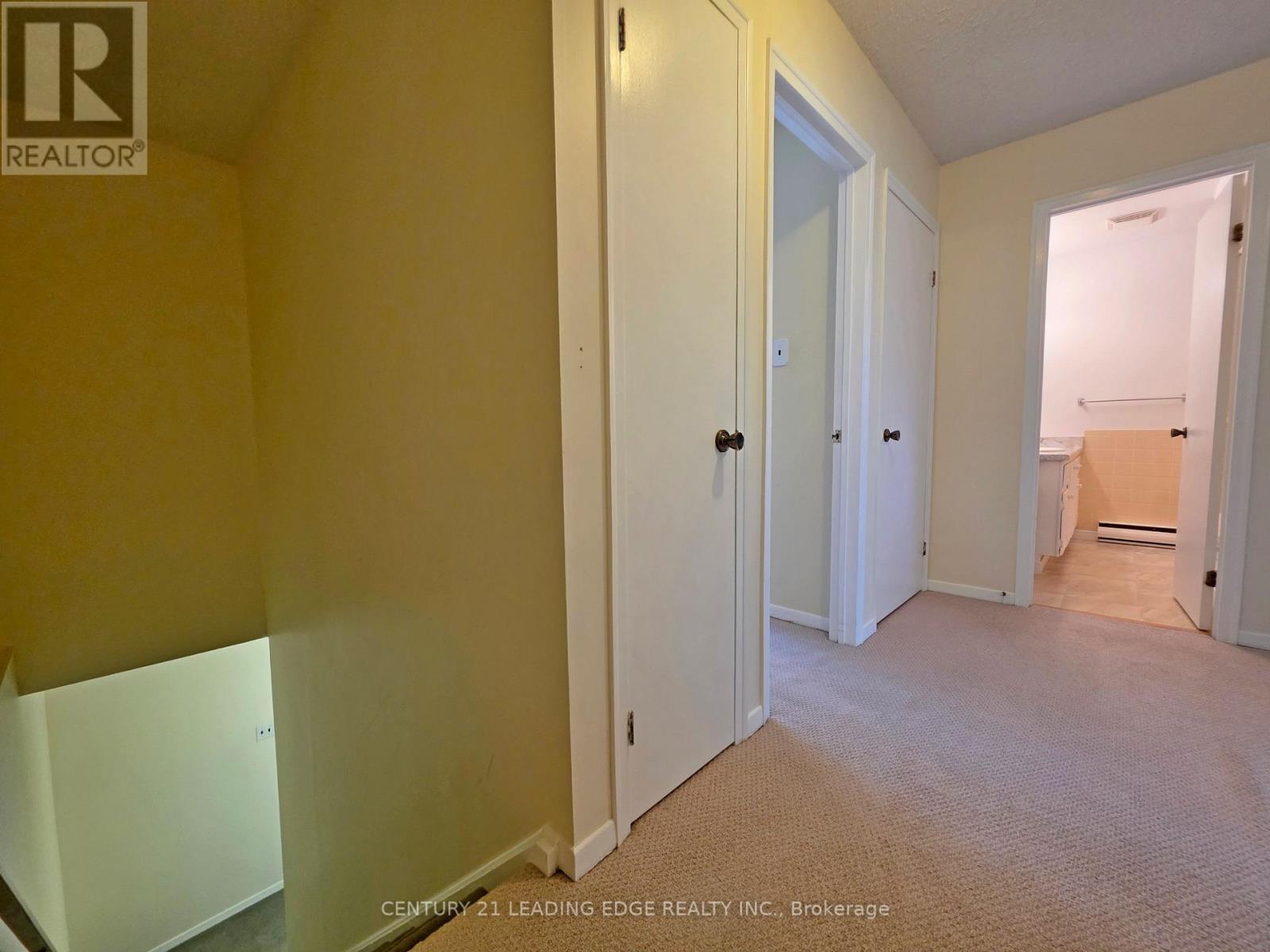 #6 433 MAY STREET - 15