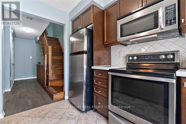 745 CHALLINOR TERRACE - 30