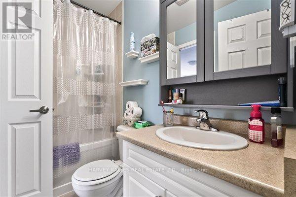 745 CHALLINOR TERRACE - Image 45