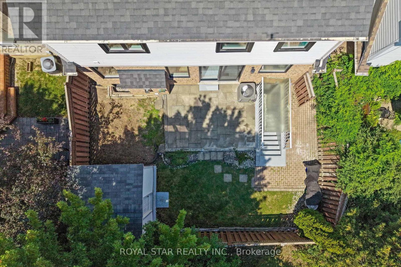 1522 SWANN CRESCENT - Image 43