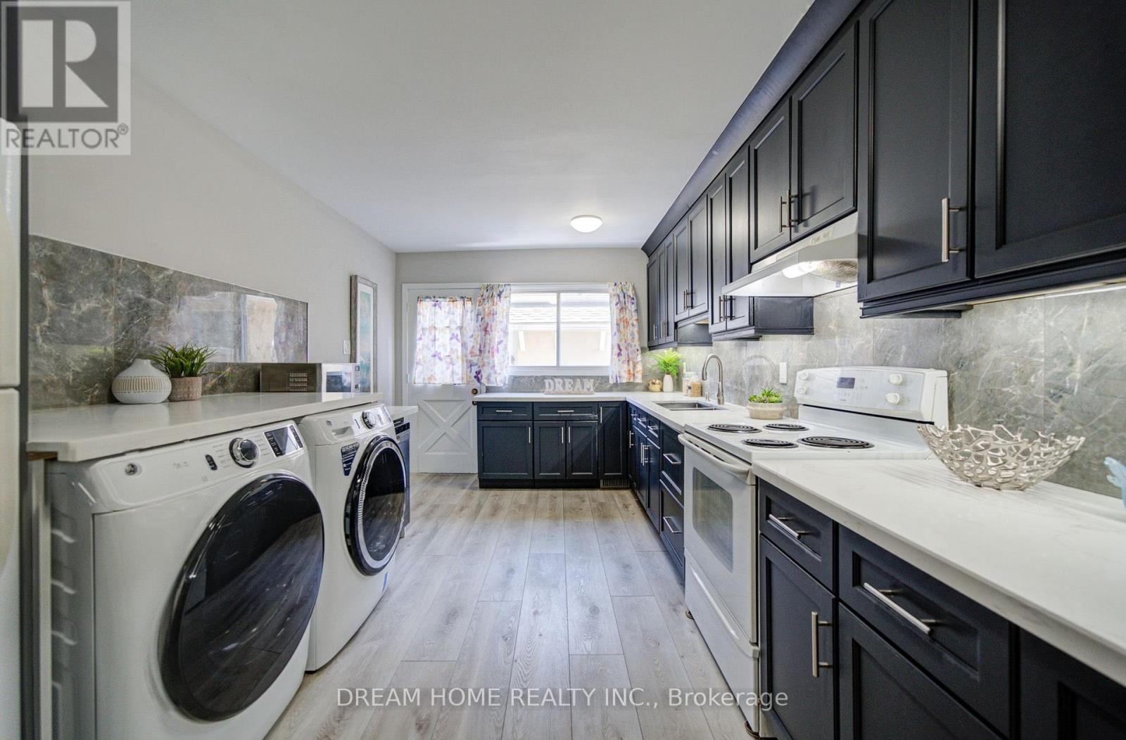 1323 SHAMIR CRESCENT - 13