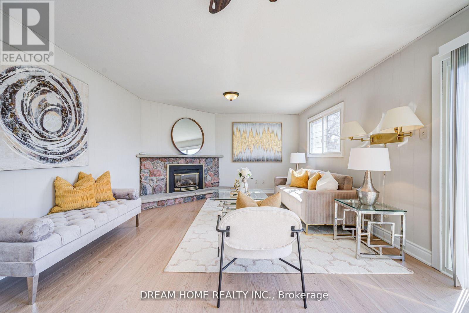 1323 SHAMIR CRESCENT - 33