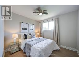 1323 Shamir Crescent, Mississauga, ON L5C1L2 Photo 23