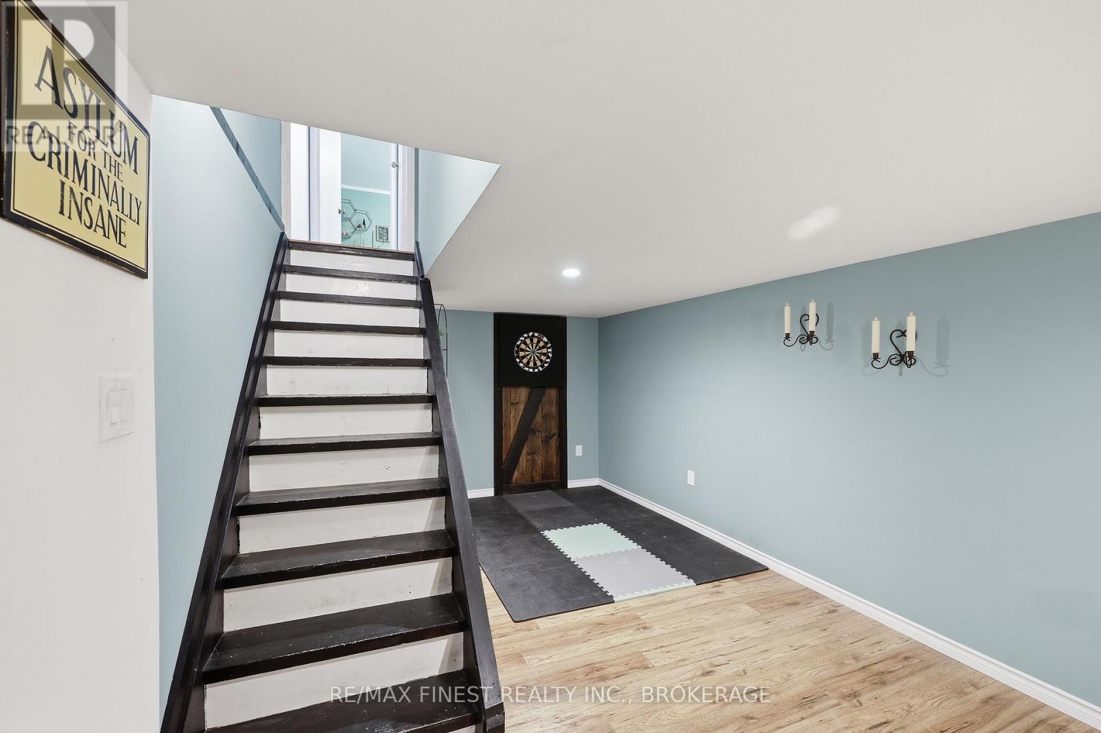 91 CAMBRIDGE CRESCENT - 28