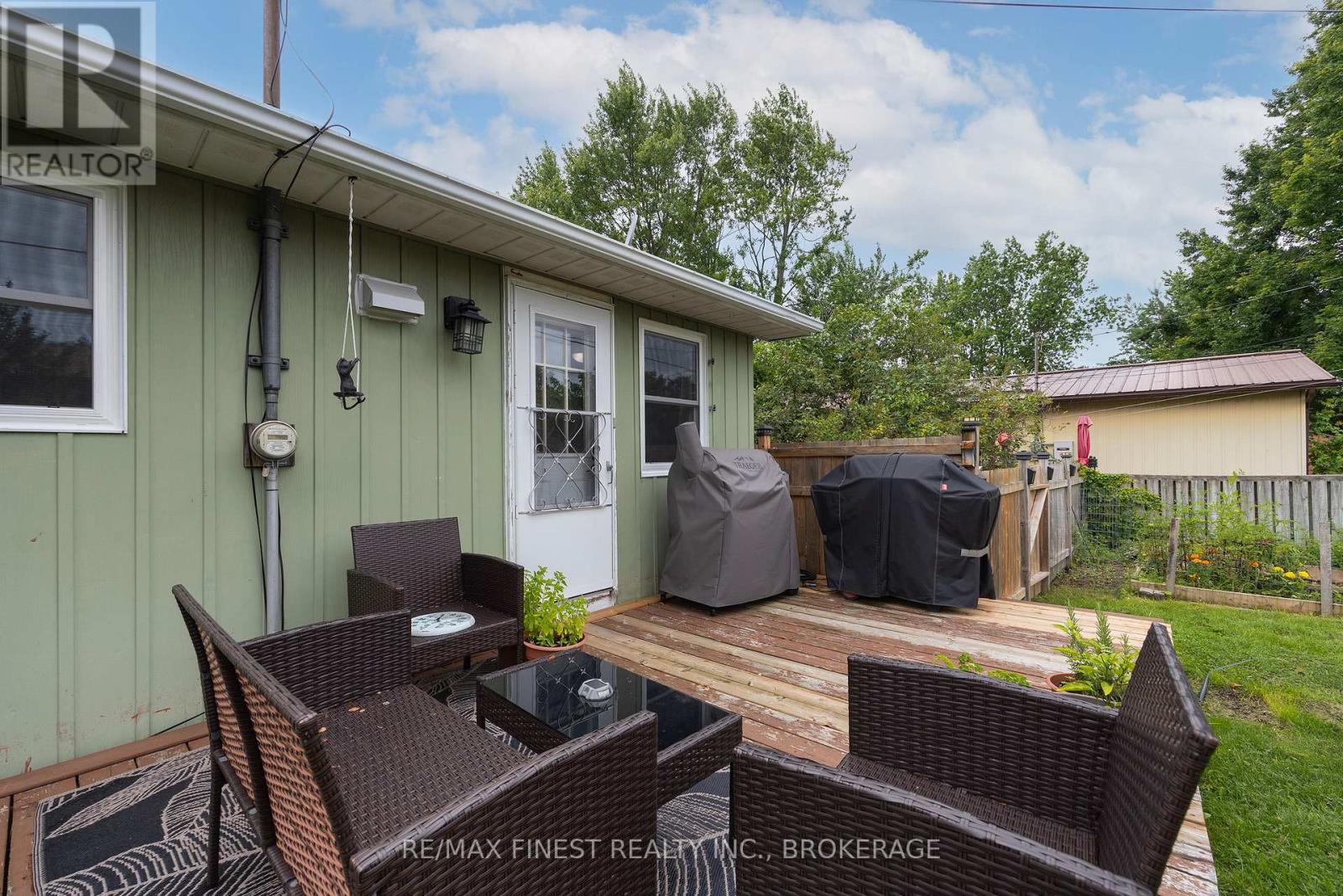 91 CAMBRIDGE CRESCENT - 39