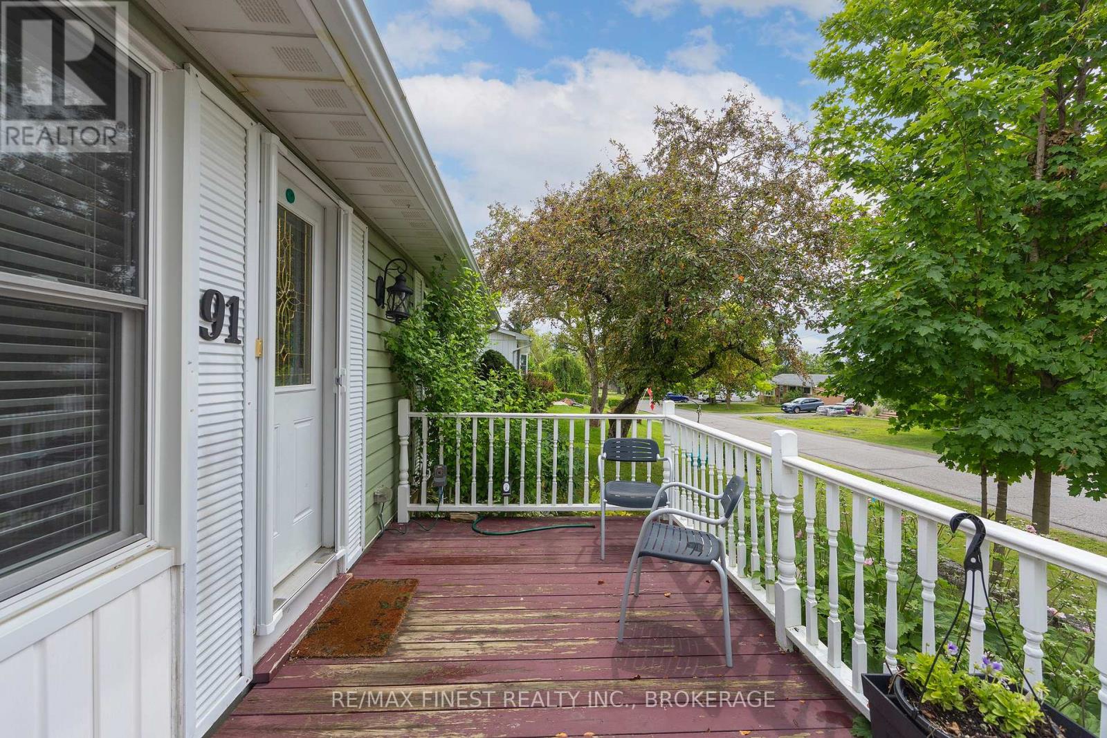 91 CAMBRIDGE CRESCENT - 6