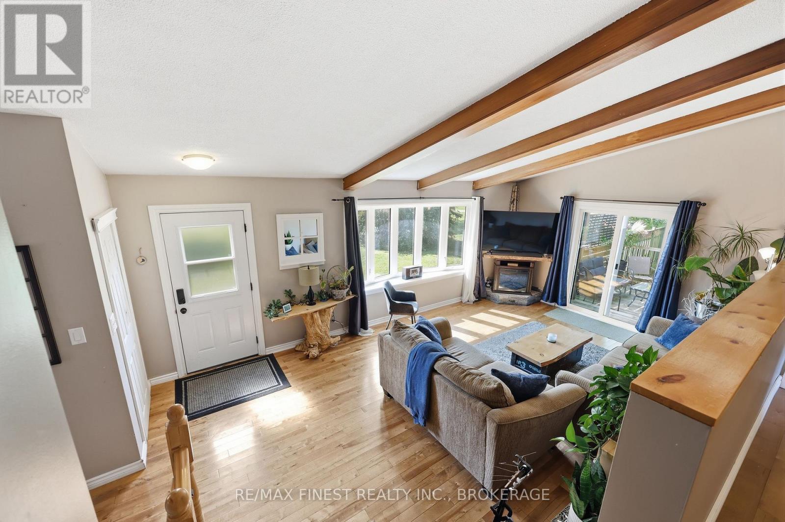 2347 BATTERSEA ROAD - Image 17