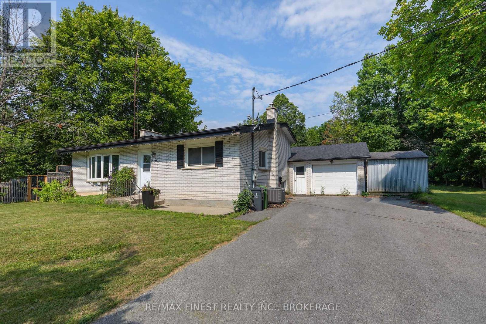 2347 BATTERSEA ROAD - 2