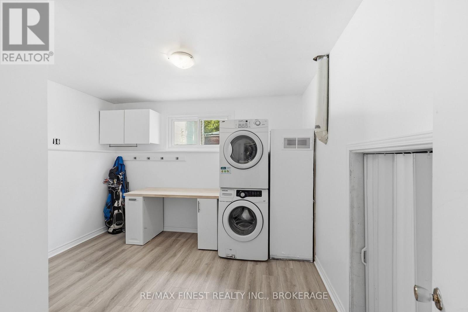 2347 BATTERSEA ROAD - 31