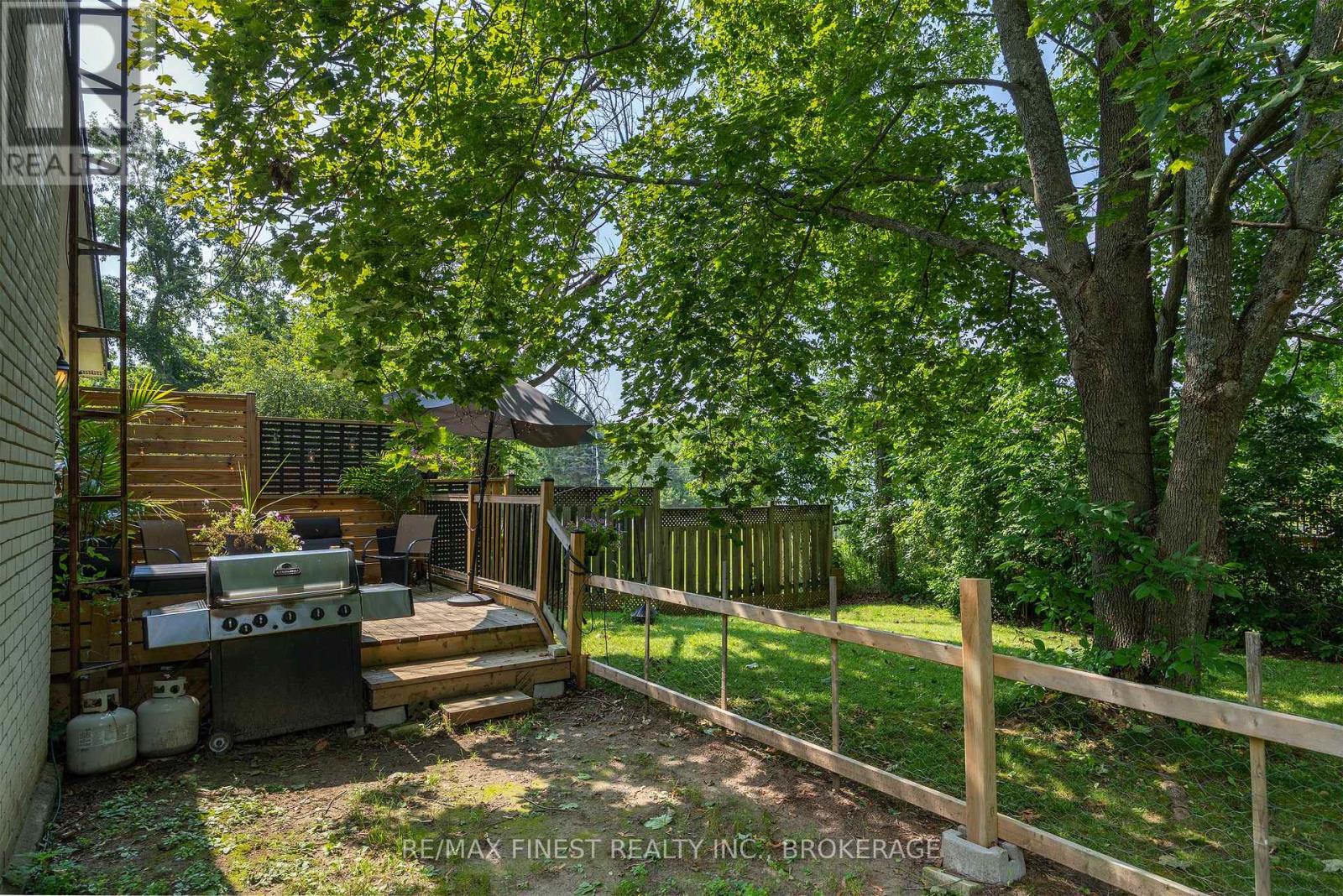 2347 BATTERSEA ROAD - Image 39