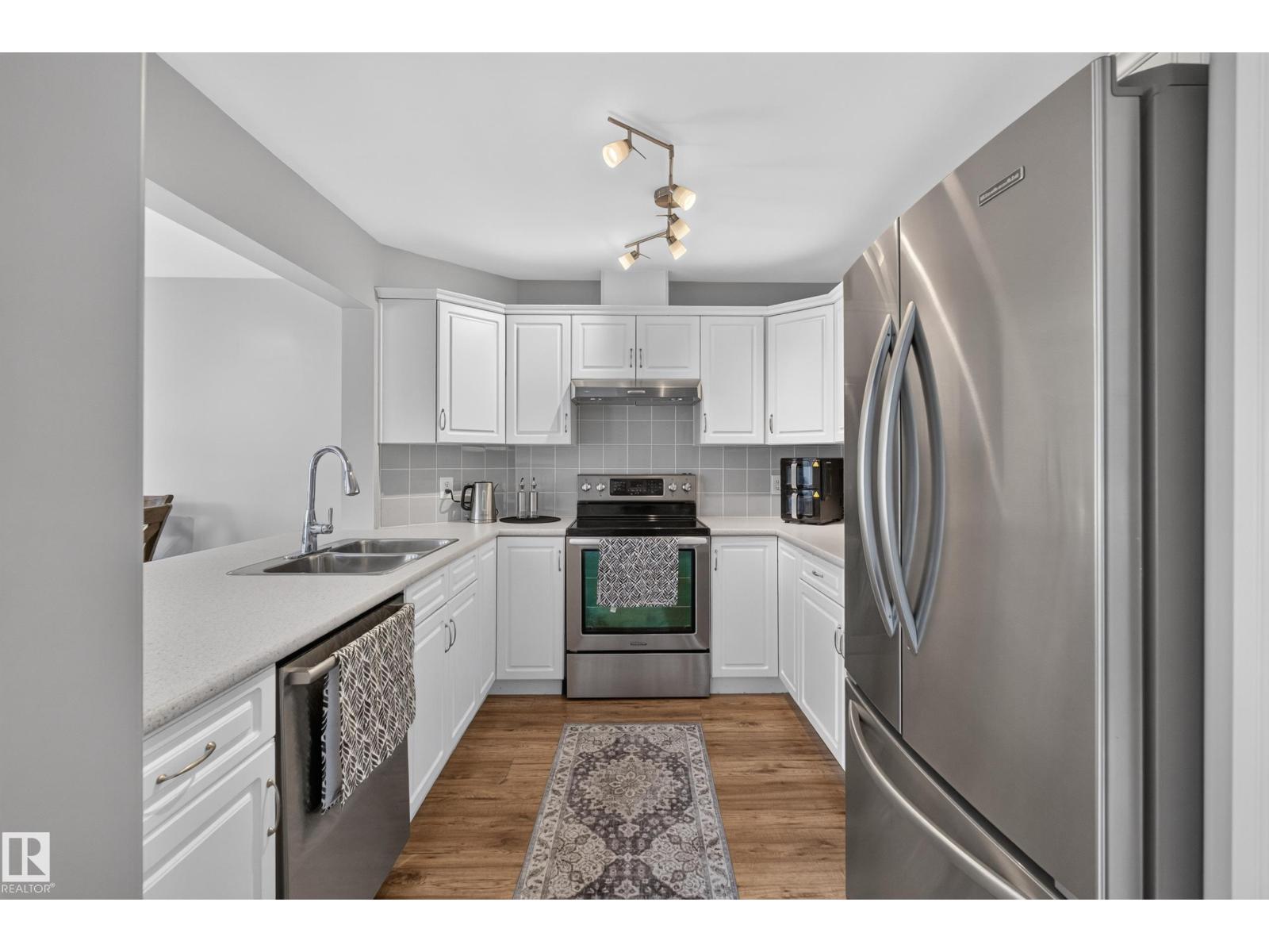 #25 200 ERIN RIDGE DR - 9