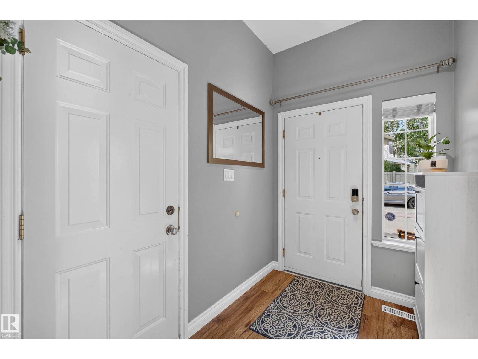 #25 200 ERIN RIDGE DR - 5