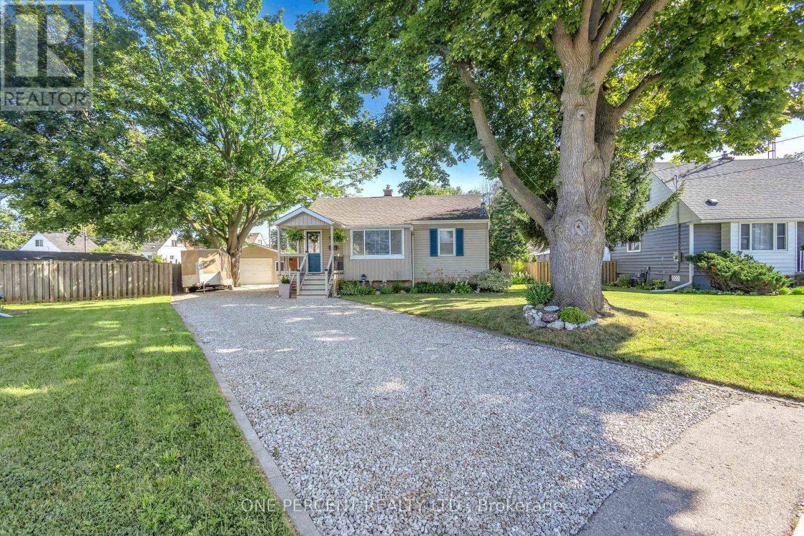 71 ALEXANDER DRIVE, Brantford — photo 2