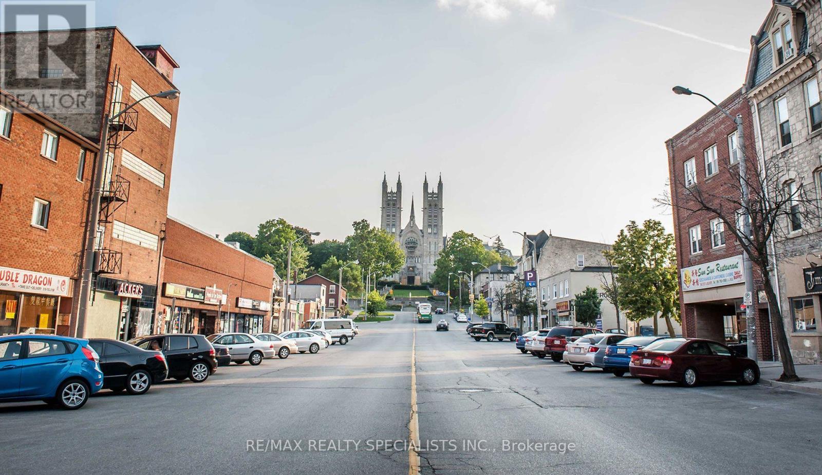 #601 55 YARMOUTH STREET - 35