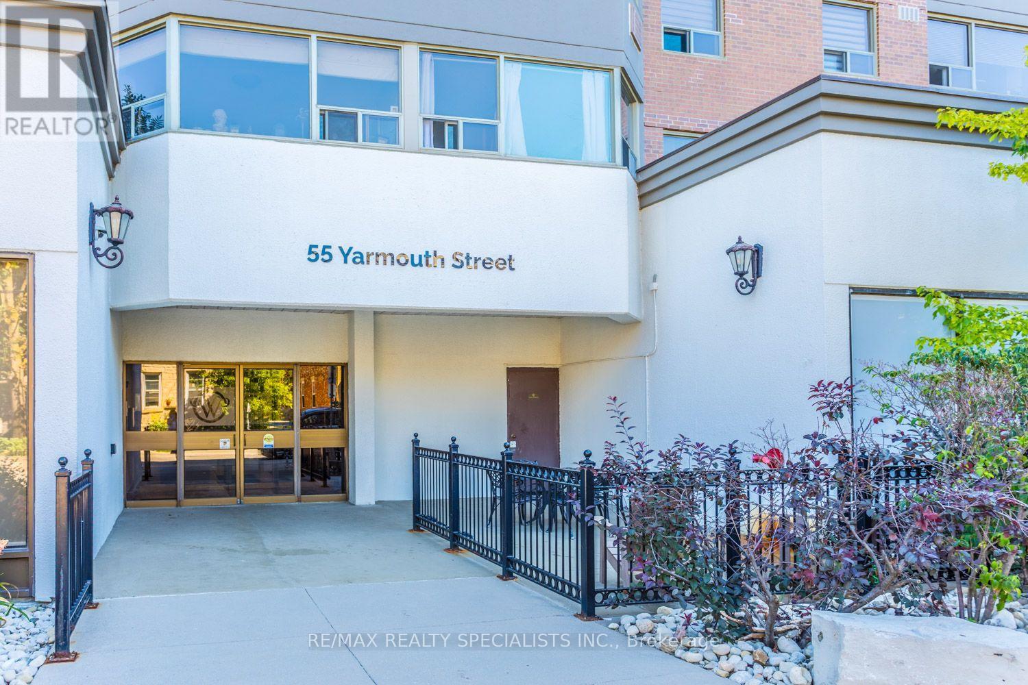 #601 55 YARMOUTH STREET - 4