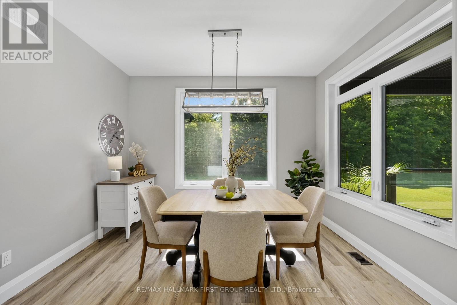 3922 KENNEDY ROAD - 19