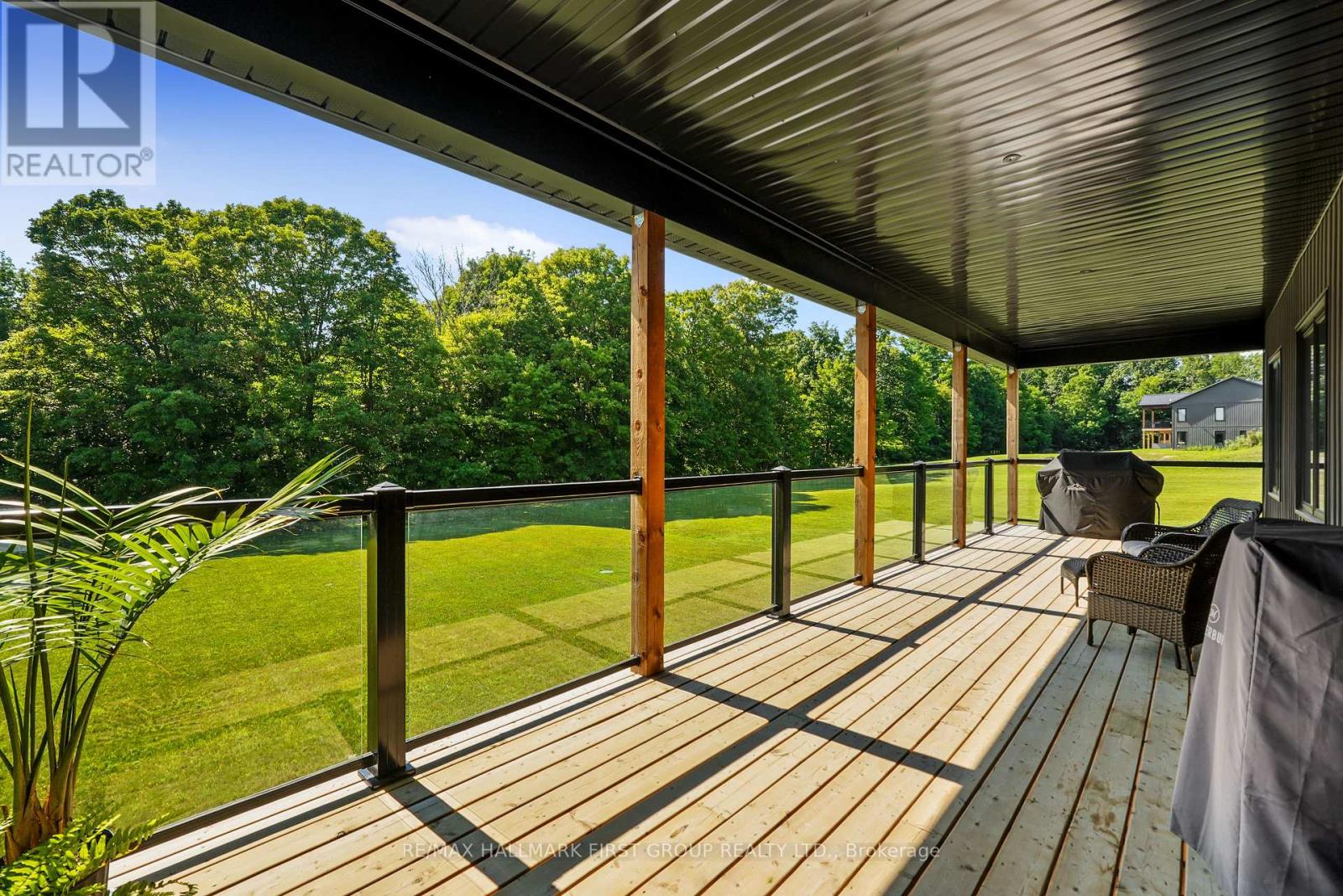 3922 KENNEDY ROAD - 43