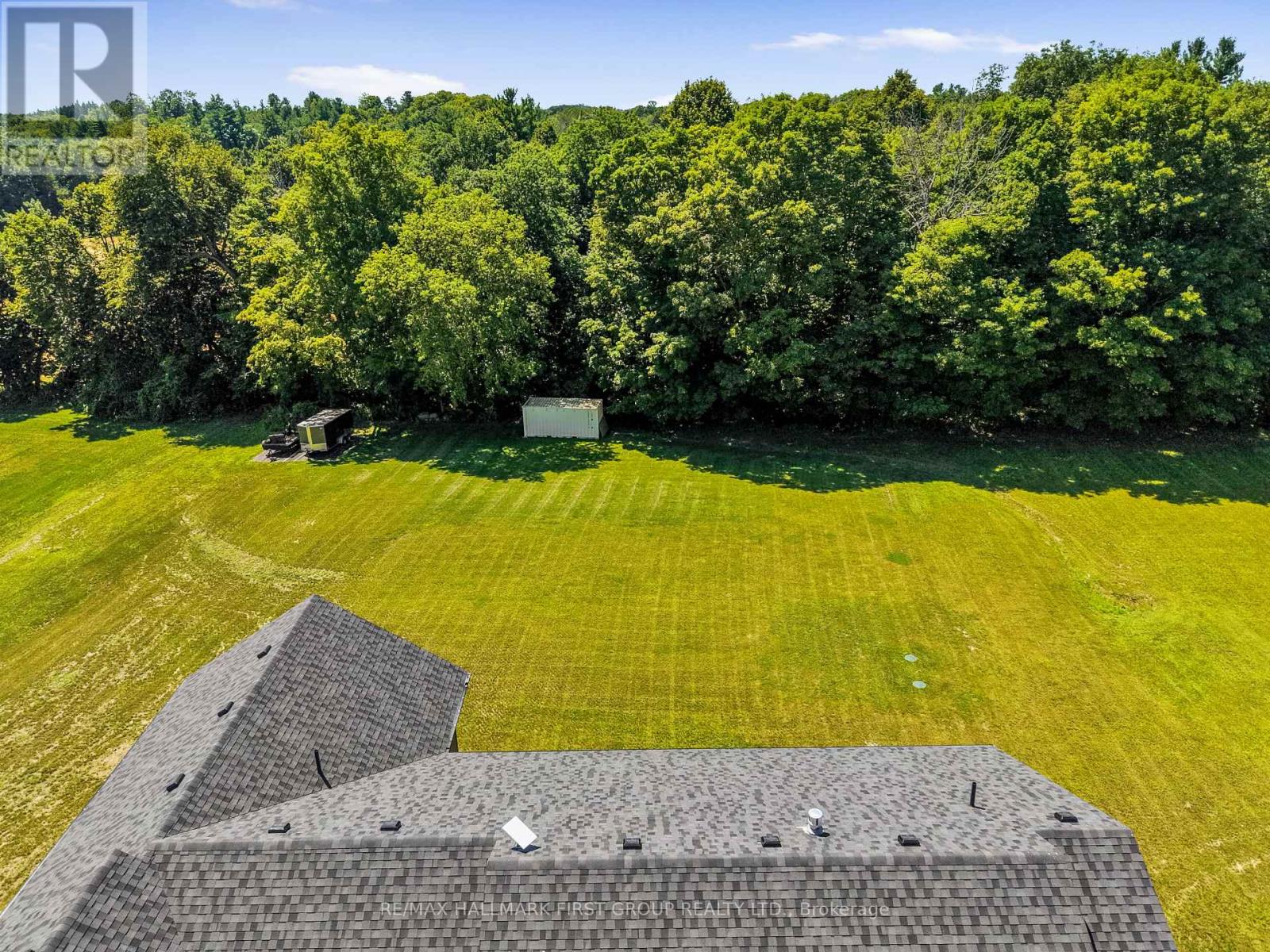 3922 KENNEDY ROAD - 46