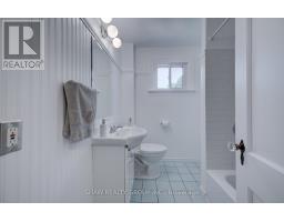 209 Belleview Avenue, Kitchener, ON N2B1G6 Photo 20