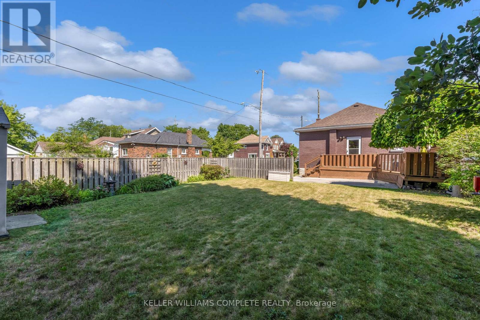 3-bedroom home for sale at 50 STRATHCONA AVENUE, Brantford ON · photo 31 of 33