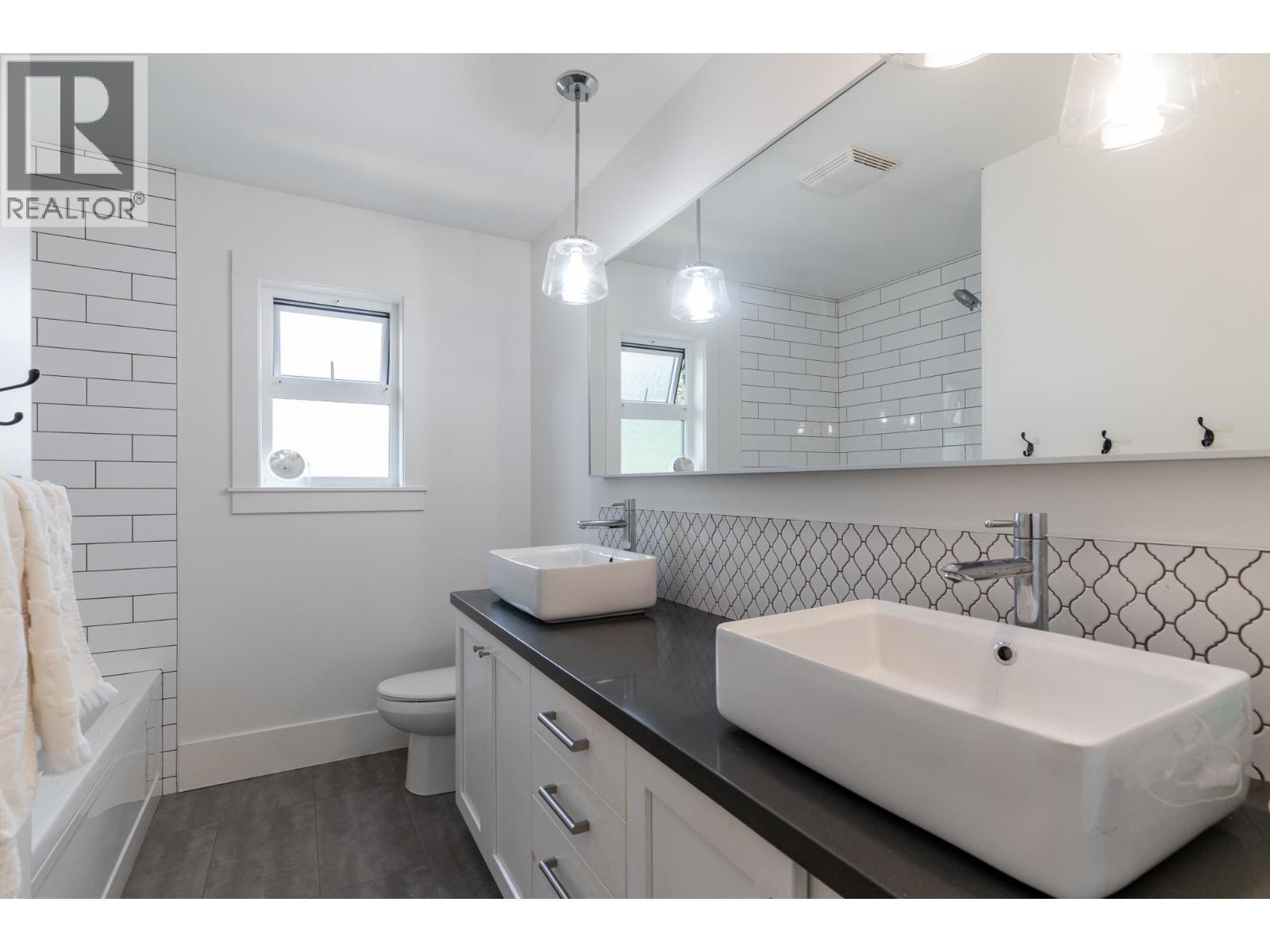 5 Bed, 3 Bath House for Sale in Delta – 1491 FARRELL AVENUE, Delta – MLS# R3151672 - Image 67