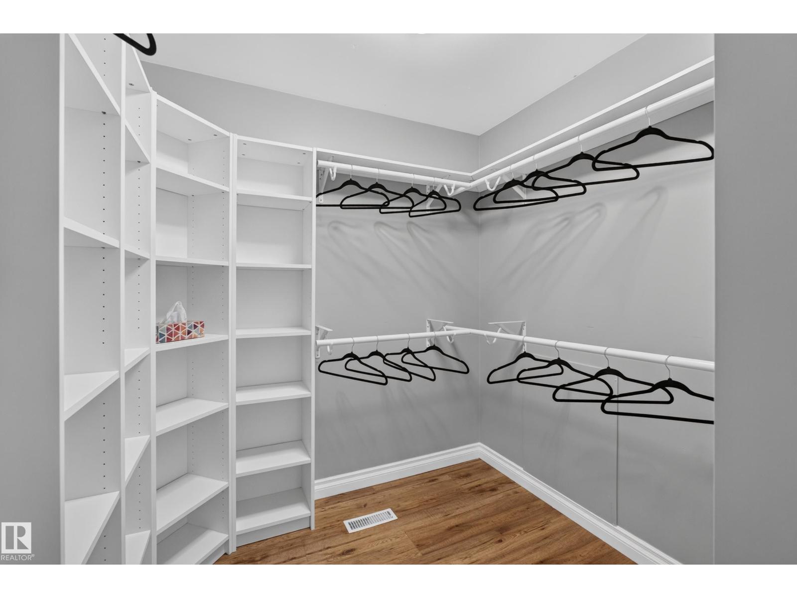 #25 200 ERIN RIDGE DR - 30