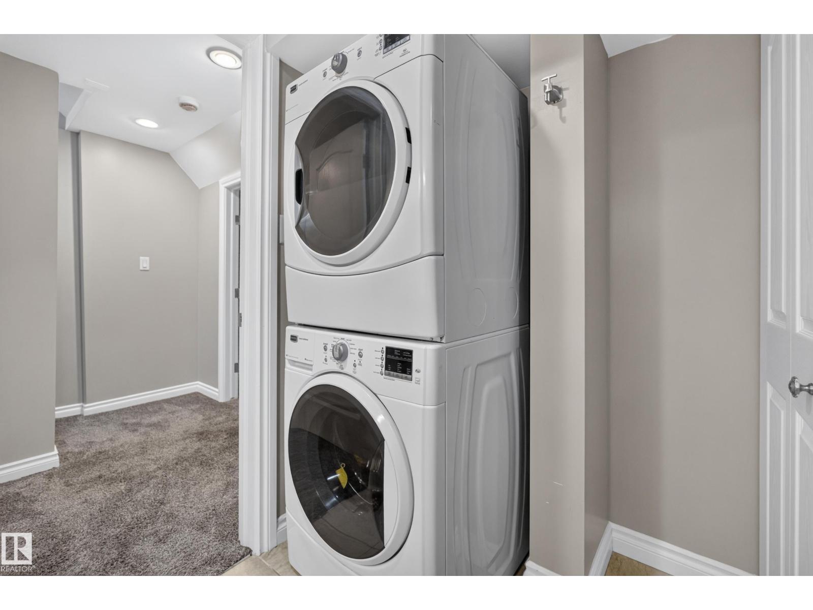 #25 200 ERIN RIDGE DR - 36
