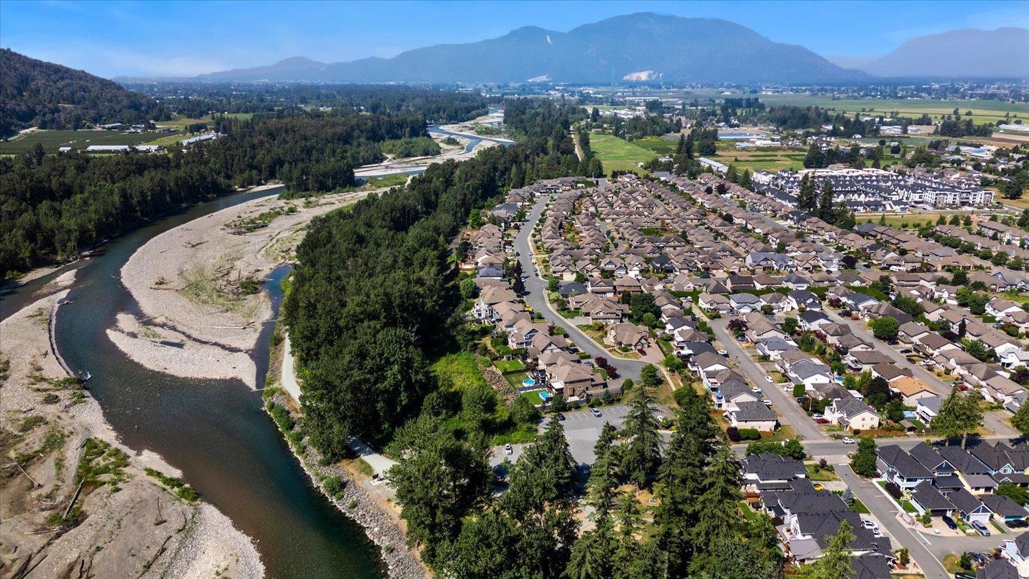 5 Bed, 4 Bath House for Sale in Chilliwack – 44522 MCLAREN DRIVE, Sardis South, Chilliwack – MLS# R3144926 - Image 67