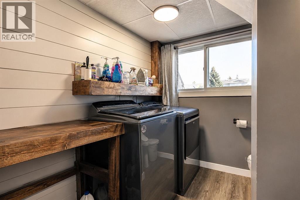 4404, 54 Avenue - Image 20