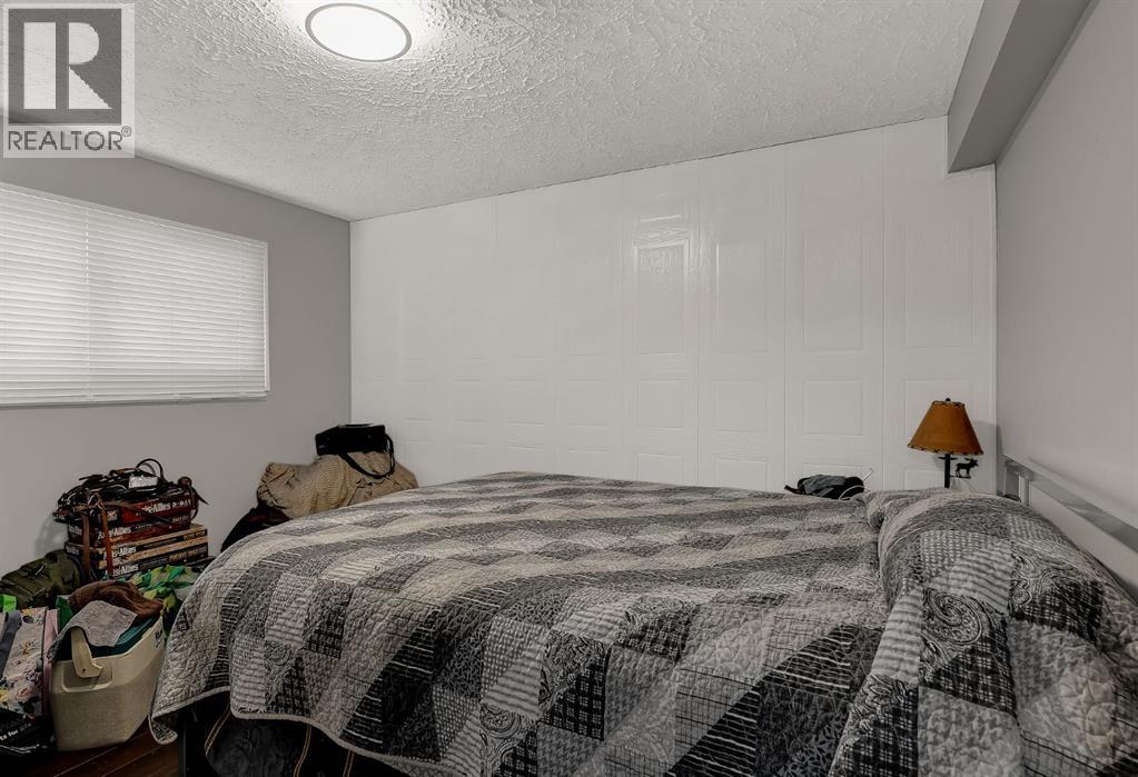 4404, 54 Avenue - Image 23