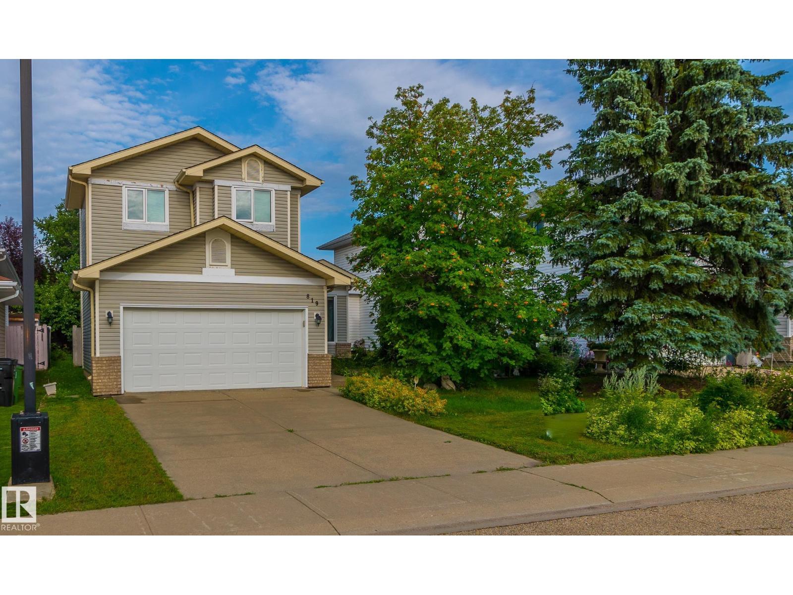 819 113A ST NW - 1