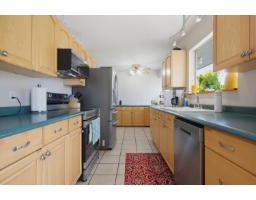 19671 49 Avenue, Langley, BC V3A3R2 Photo 14